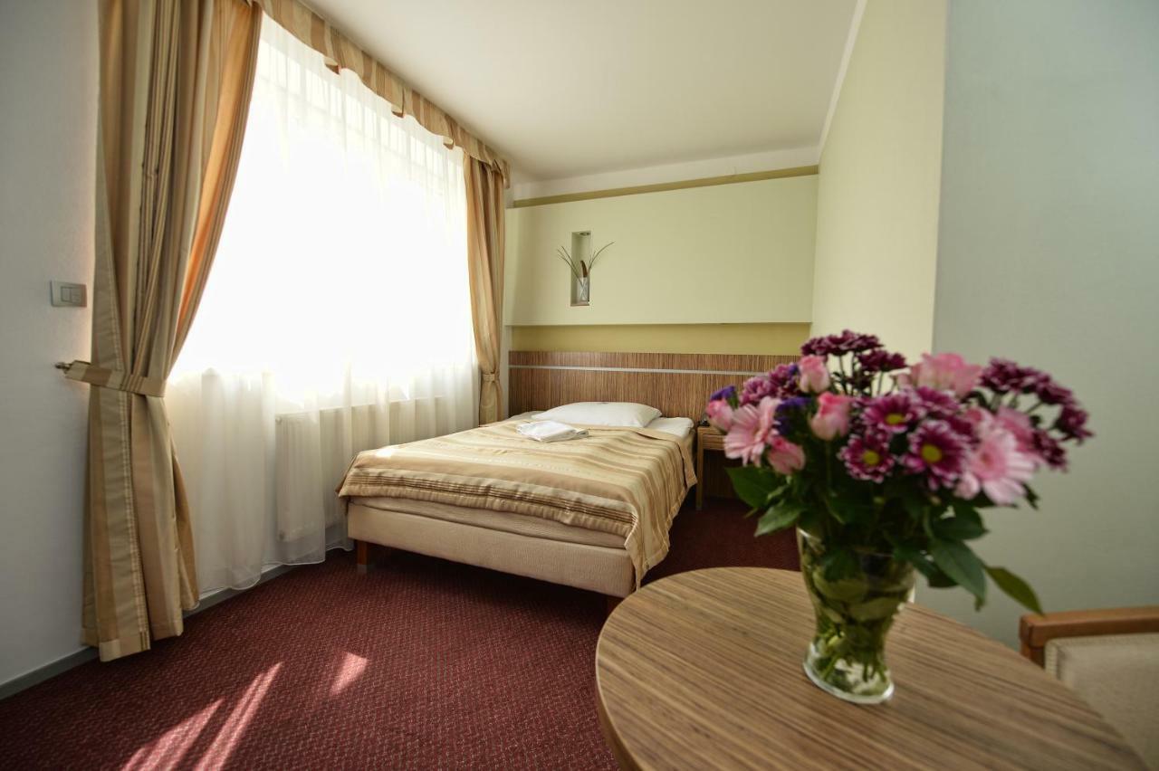 Hotel Vaka Brno Eksteriør bilde