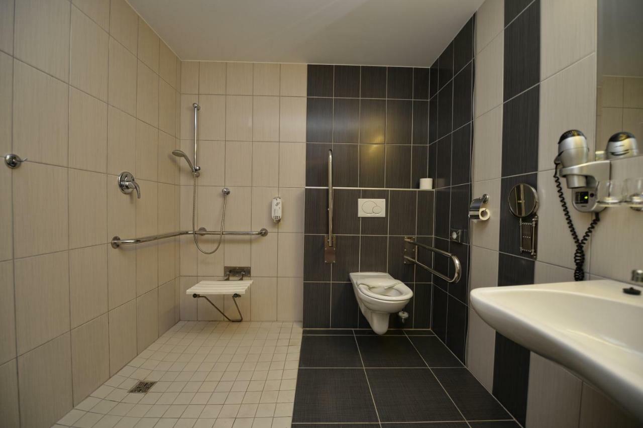Hotel Vaka Brno Eksteriør bilde
